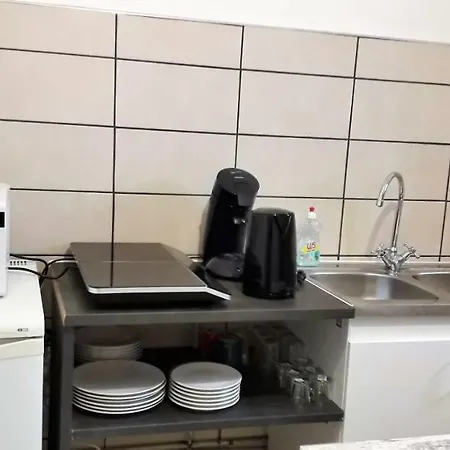 Comme Chez Soi