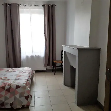 Comme Chez Soi Apartmán Pusignan